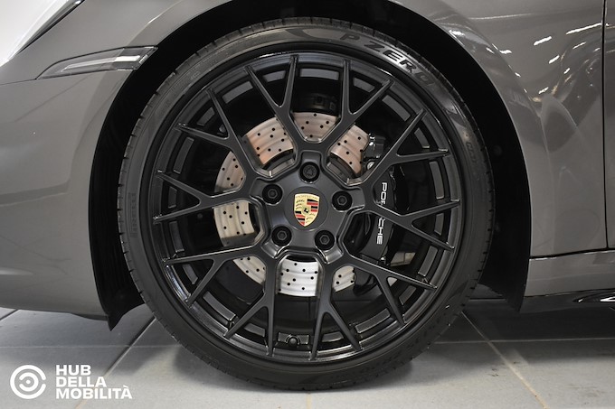 PORSCHE 911 Carrera S